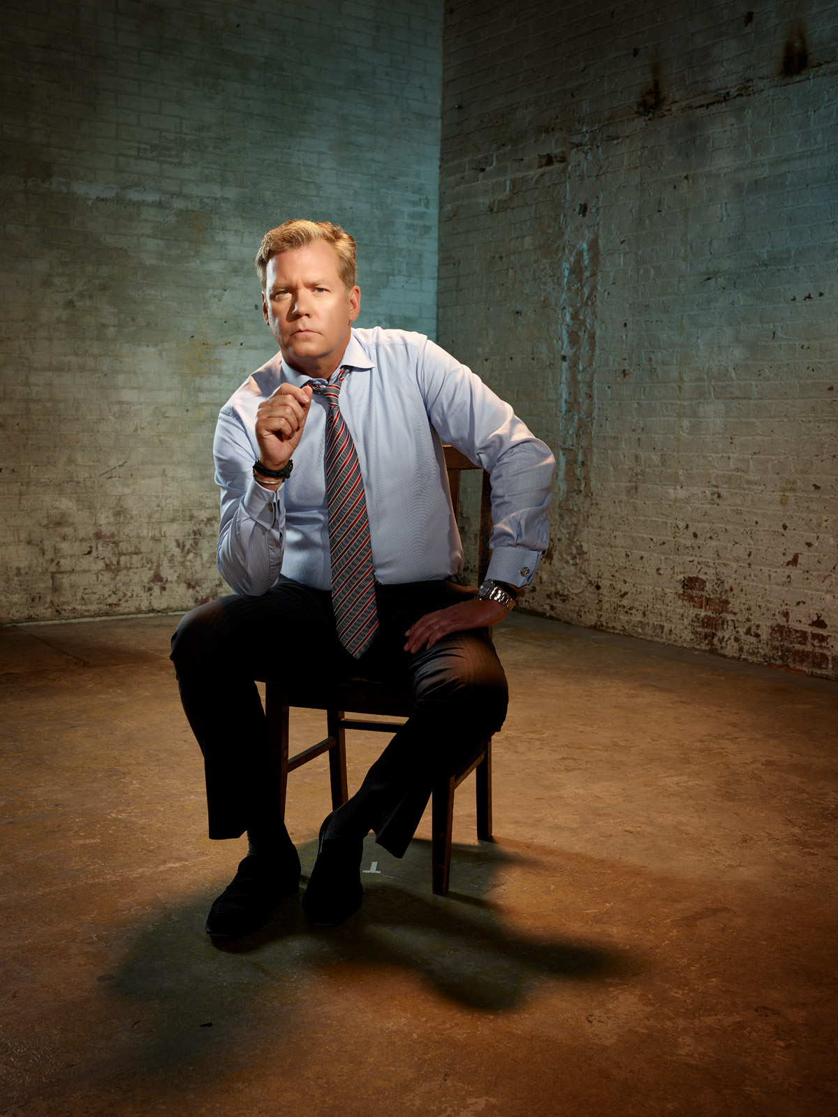 Chris_Hansen_chair_updated